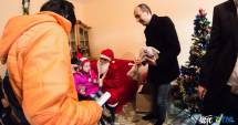 Stire din Politică-Administrație : FOTO. Liberalii constănțeni au împărțit daruri