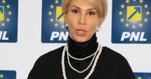Stire din Politică-Administrație : Partidele, chemate la consultări  Raluca Turcan: "PNL poate guverna responsabil"