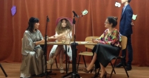 Stire din Cultură-Educație : "Lumea magică a teatrului" a adus talentul și culoarea la școala din Poarta Albă