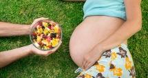 Stire din Sănătate : "Poftele  de gravidă",  pure invenții.  Care sunt cele  mai periculoase alimente, consumate în sarcină