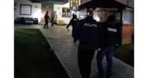 Stire din Eveniment : Trei percheziții domiciliare într-un dosar de uz de fals