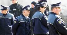 Stire din Eveniment : MAI scoate la concurs 3.000 de posturi. "Să sperăm că vor fi găsiți oameni competenți"