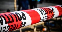 Stire din Eveniment : Tânăr de 26 de ani care şi-a ucis tatăl cu 18 lovituri de cuţit, reţinut