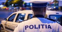 Stire din Eveniment : CAZ INCREDIBIL! Un tânăr beat a furat o maşină de poliţie şi a i-a solicitat unui şofer permisul de conducere