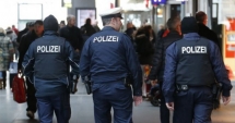 Stire din Actualitate : Un mort și trei răniți, într-un schimb de focuri lângă un club de noapte din Berlin