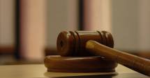 Stire din Eveniment : Polițist acuzat că avea afaceri incompatibile cu funcția, achitat de judecători