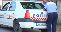Stire din Eveniment : Polițiști încuiați noaptea în Bisericile din Constanța. Reacția IPJ: "Polițiștii erau în misiune, nu stăteau de pază"