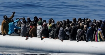 Stire din Eveniment : Polițiștii de frontieră români au salvat peste 50 de persoane, în Marea Egee