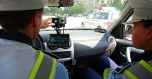 Stire din Eveniment : Polițiștii rutieri, spectatori la circul de pe șosele. "Nu avem ce să facem. Șicanările  și conducerea agresivă nu există în Codul Rutier"