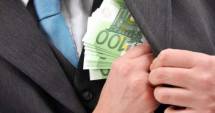 Stire din Eveniment : Un polițist a refuzat  mită de 1.000 de euro