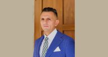 Stire din Eveniment : Pompierul care a ridicat autorizaţia staţiei GPL din Crevedia a murit într-un accident de motocicletă