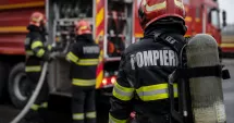 Stire din Eveniment : Incendiu puternic la o mănăstire de maici. Flăcările au amenințat chiliile și adăpostul de animale