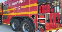 Stire din Eveniment : Pericol de accident pe strada Mihai Viteazul din Constanța. O bucată dintr-un balcon stă să cadă