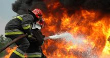 Stire din Eveniment : Incendiu devastator! Restaurant ars aproape în totalitate