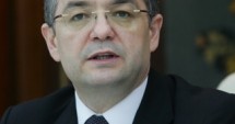Stire din Politică-Administrație : "Ponta să lămurească transparent acuzațiile"