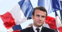 Stire din Actualitate : Popularitatea președintelui francez Emmanuel Macron, în scădere cu 10 procente