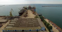 Stire din Economie : Contracte de milioane în Portul Constanța! Mlaștina din zona Midia devine drum civilizat