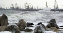 Stire din Economie : COD PORTOCALIU / Porturile Midia, Constanța și Mangalia, închise din cauza vântului puternic