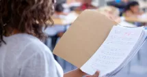 Stire din Cultură-Educație : Noi metode de evaluare a profesorilor. Portofoliul profesional, în dezbatere publică