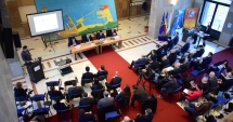 Stire din Economie : Portul Constanța face eforturi de  20 de ani să ajungă pe "drumul mătăsii"
