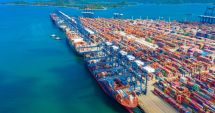 Stire din Economie : Porturile americane își prelungesc programul pentru a debloca lanțurile de aprovizionare