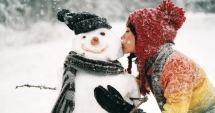 Stire din Social : PROGNOZA METEO DE CRĂCIUN ȘI REVELION. IATĂ CUM VA FI VREMEA ÎN PERIOADA URMĂTOARE