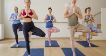 Stire din Sănătate : Pozițiile de yoga vă scapă de tensiunile musculare de la nivelul gâtului