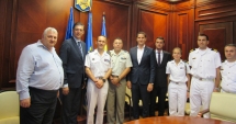 Stire din Politică-Administrație : Delegație militară, vizită la Prefectura Constanța