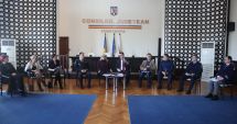 Stire din Politică-Administrație : Colegiul Prefectural reunit pentru a stabili modul în care instituțiile din subordine acționează în această perioadă