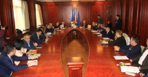 Stire din Politică-Administrație : Colegiul Prefectural stabilește măsurile ce vor fi luate  în perioada sărbătorilor de iarnă