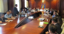 Stire din Politică-Administrație : Pregătiri la Prefectură pentru simularea unei situații de urgență