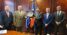 Stire din Politică-Administrație : Oaspeți de seamă, vizită la prefectul Adrian Viorel Nicolaescu