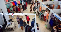 Stire din Economie : Pregătiți-vă  de cumpărături!  Se deschide  Târgul TINIMTEX