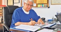 Stire din Cultură-Educație : Reputat neurochirurg, prezent la Universitatea "Ovidius"