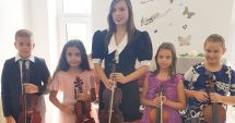 Stire din Cultură-Educație : Premii obținute de elevii unui profesor de vioară debutant, de la Colegiul de Arte