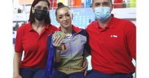 Stire din Sport : Premiu special pentru Larisa Iordache, cuvenit sportivilor cu poveşti excepţionale