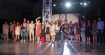 Stire din Cultură-Educație : Cine și-a adjudecat  marele premiu al Galei  Tânărului Actor - HOP