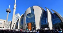 Stire din Actualitate : Președintele Erdogan  a inaugurat  cea mai mare moschee  din Germania