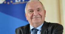 Stire din Actualitate : Președintele Partidului Popular European, vizită de lucru la Chișinău