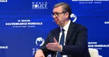 Stire din Actualitate : Președintele sârb Aleksandar Vucic compară Europa cu Imperiul Roman înainte de cădere