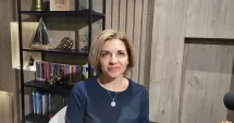 Stire din Interviu : Prof. Claudia Portase, măsuri după scandalul de la IȘJ Constanța: „Recuperăm banii sau mergem în instanță”