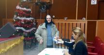 Primăria Cernavodă  acordă cadouri sociale pensionarilor și elevilor