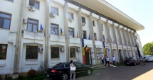 Stire din Politică-Administrație : Primăria Constanța  dă startul  licitațiilor pentru amplasamentele  din Bazarul Perla