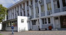 Stire din Politică-Administrație : Primăria Mangalia limitează accesul publicului în clădire