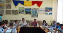 Stire din Politică-Administrație : Primăria Medgidia acordă  câte 1.000 lei elevilor merituoși