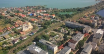 Stire din Politică-Administrație : Primăria Năvodari continuă programul de dezinsecție în oraș