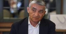 Stire din Eveniment : Primarul din Sinaia, plasat sub control judiciar. DNA a publicat lista infracțiunilor de care este acuzat