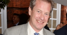 Stire din Actualitate : Primul membru al Familiei Regale Britanice care a anunțat public că este homosexual