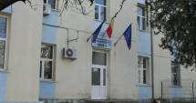 Stire din Eveniment : Prinsă în timp ce încerca să fugă cu un portofel furat