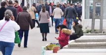 Stire din Social : Tradiții și chiolhane, de Paștele Blajinilor, în cimitirele din Constanța